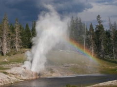 Geyser rainbows